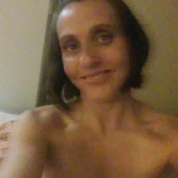 Meet your Posher, Marcea - Picture 1 of 1